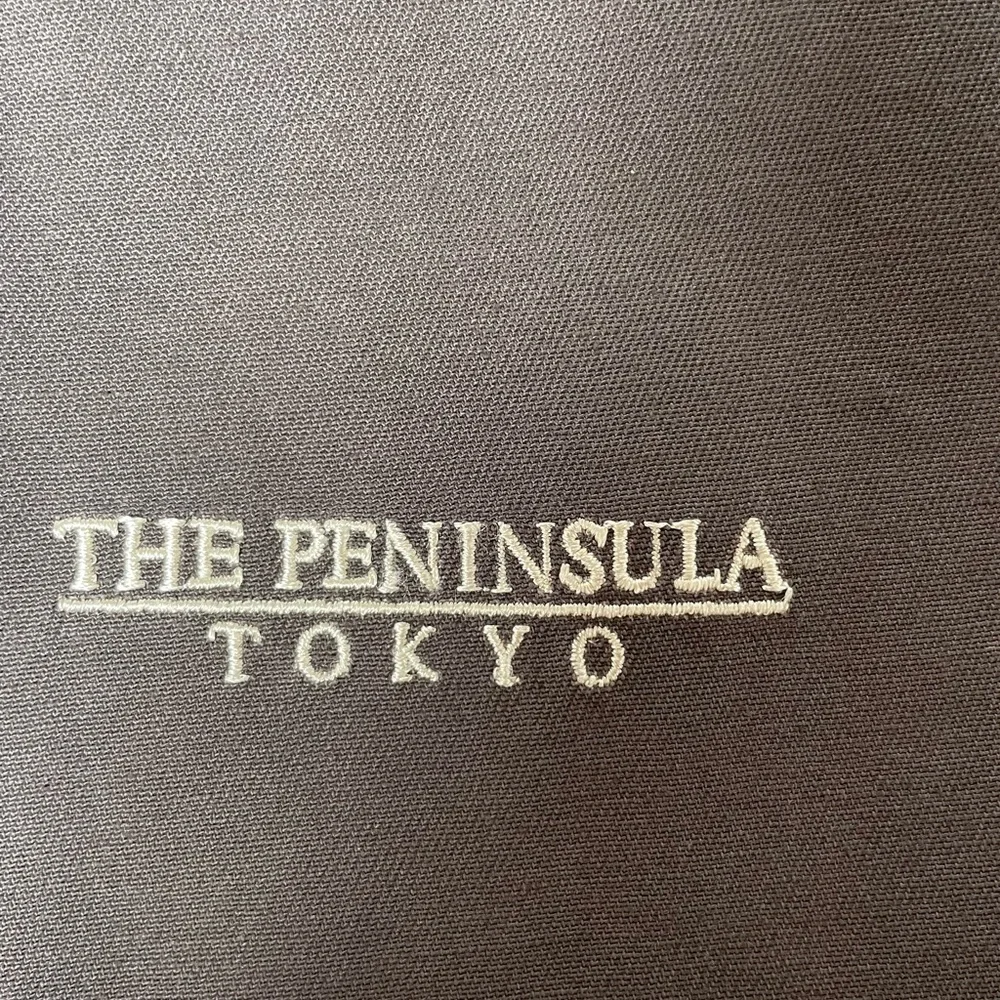 NWOT The Peninsula Hotel Tokyo Small Twil Handle bag